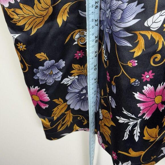 Karen Stuart Women’s Floral Satin Kimono Robe Medium Black Purple Yellow Flowers - Picture 7 of 9